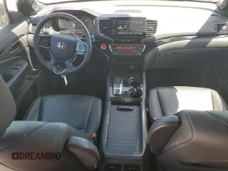 2019 Honda Passport Touring z VIN 5FNYF7H94KB009611, wystawiony jako Copart lot #49678535 z przebiegiem 29 887 mil mil oraz Szkoda całkowita • Salvage title. Historia ofert i sprzedaży dostępna na DreamBid. Obrazek 8.