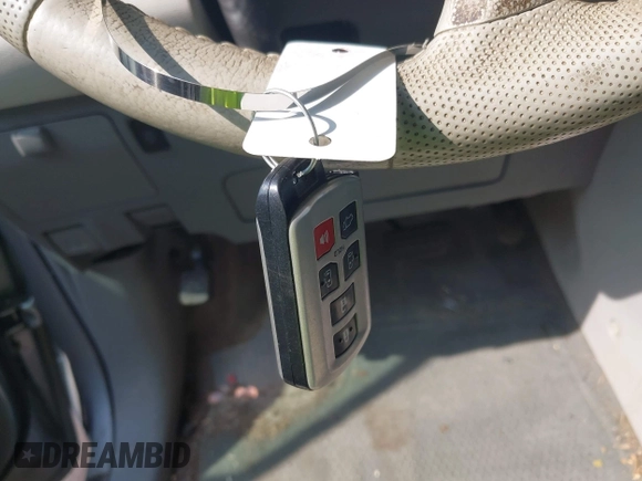 2014 Toyota Sienna Limited with VIN 5TDDK3DC0ES087274, listed as a IAAI auction lot 42478942 with 102,265 mi miles and . Bid and sale history available at DreamBid. Image 11.