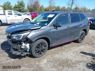 2021 Subaru Forester Sport with VIN JF2SKARC3MH438512, listed as a IAAI auction lot 41870777 with 33,530 mi miles. Bid and sale history available at carsss.com. Image 18.