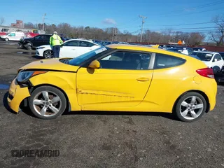 2012 Hyundai Veloster w/Black Int with VIN KMHTC6ADXCU042788, listed as a IAAI auction lot 41854662 with 90,500 mi miles. Bid and sale history available at carsss.com. Image 14.