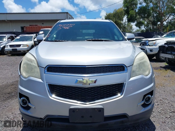 2012 Chevrolet Equinox 1LT z VIN 2GNALDEK3C6368754, wystawiony jako IAAI lot #42152969 z przebiegiem 98 280 mil mil oraz . Historia ofert i sprzedaży dostępna na DreamBid. Obrazek 12.