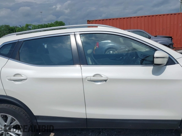 2017 Nissan Rogue SV with VIN JN1BJ1CR3HW100711, listed as a IAAI auction lot 42157090 with 106,067 mi miles and . Bid and sale history available at DreamBid. Image 13.