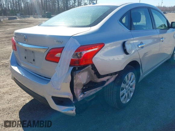 2017 Nissan Sentra SR with VIN 3N1AB7AP6HL662735, listed as a IAAI auction lot 41792782 with 143,198 mi miles and . Bid and sale history available at DreamBid. Image 6.
