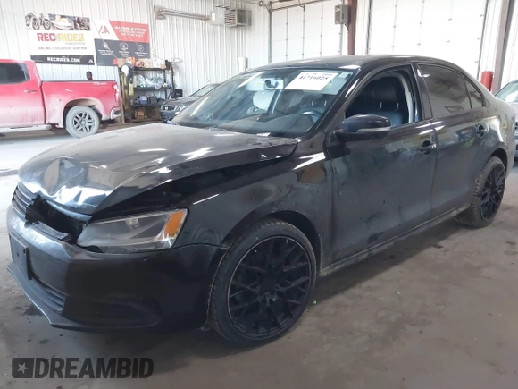 2011 Volkswagen Jetta TDI with VIN 3VWLL7AJ8BM113521, listed as a IAAI auction lot 41716025 with 195,937 mi miles and . Bid and sale history available at DreamBid. Image 2.