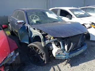 2016 Chrysler 300 with VIN 2C3CCAKG0GH111467, listed as a IAAI auction lot 41695660 with 1 mi miles. Bid and sale history available at carsss.com. Image 1.