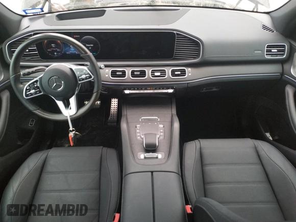 2022 Mercedes-Benz GLS with VIN 4JGFF8GE4NA765606, listed as a Copart auction lot 45724033 with 8,837 mi miles. Bid and sale history available at carsss.com. Image 8.