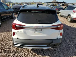 2022 Kia Seltos S with VIN KNDEU2AA4N7305576, listed as a Copart auction lot 52781825 with 75,133 mi miles and Salvage title. Bid and sale history available at DreamBid. Image 6.