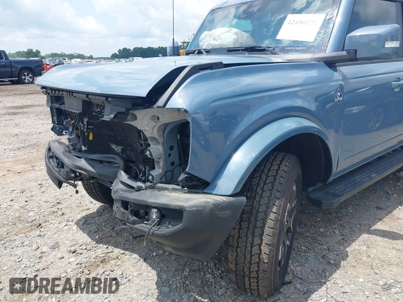 2024 Ford Bronco Outer Banks with VIN 1FMDE8BH5RLA98387, listed as a IAAI auction lot 42496928 with 6,433 mi miles and . Bid and sale history available at DreamBid. Image 19.