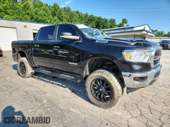 2020 Ram 1500 Big Horn with VIN 1C6SRFFT3LN329731, listed as a Copart auction lot 62726445 with 28,834 mi miles and Salvage title. Bid and sale history available at DreamBid. Image 4.