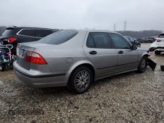 2005 Saab 9-5 Arc with VIN YS3ED49A353518650, listed as a Copart auction lot 44595085 with 220,098 mi miles and Clean Title. Bid and sale history available at carsss.com. Image 3.