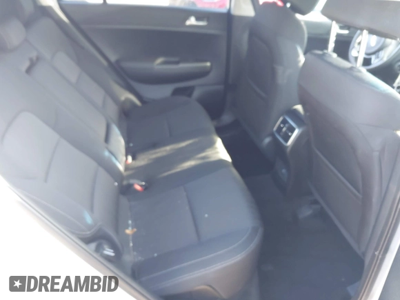 2019 Kia Sportage LX with VIN KNDPM3AC8K7591055, listed as a IAAI auction lot 41962190 with 74,003 mi miles. Bid and sale history available at carsss.com. Image 8.
