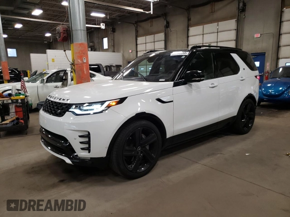 2023 Land Rover Discovery with VIN SALRT2EX6P2473537, listed as a Copart auction lot 84108644 with 32,251 mi miles and Non Repairable. Bid and sale history available at DreamBid. Image 1.