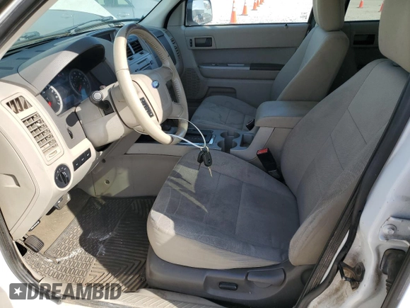 2011 Ford Escape Hybrid с VIN 1FMCU5K38BKC05851, выставлен на аукционе Copart как лот 53188835 с пробегом 214 360 миль миль и Чистый • Clean title. История ставок и продаж доступна на DreamBid. Изображение 7.