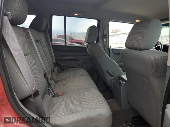 2006 Jeep Commander z VIN 1J8HG48N86C288775, wystawiony jako Copart lot #54603685 z przebiegiem 148 238 mil mil oraz Szkoda całkowita • Salvage title. Historia ofert i sprzedaży dostępna na DreamBid. Obrazek 11.