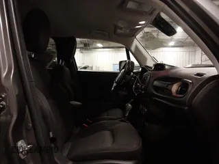 2017 Jeep Renegade Altitude with VIN ZACCJBBB8HPE95509, listed as a IAAI auction lot 42523316 with 163,040 mi miles and . Bid and sale history available at DreamBid. Image 5.