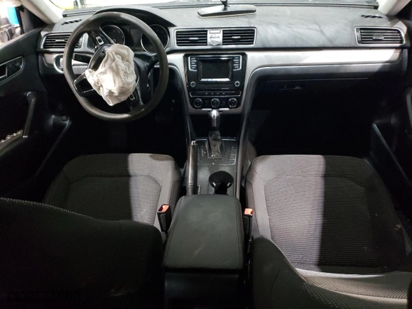 2016 Volkswagen Passat 1.8T S with VIN 1VWAS7A30GC029486, listed as a Copart auction lot 89243275 with 86,758 mi miles and Salvage Title. Bid and sale history available at carsss.com. Image 8.