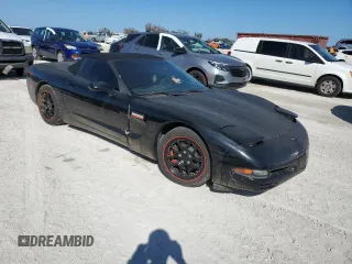 2001 Chevrolet Corvette with VIN 1G1YY32G615104139, listed as a Copart auction lot 77477034 with 0 mi miles and Salvage Title. Bid and sale history available at carsss.com. Image 4.