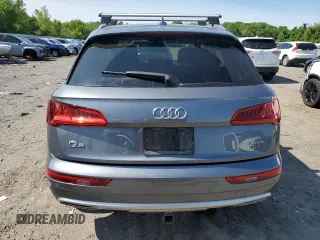 2018 Audi Q5 Premium Plus z VIN WA1BNAFY4J2068976, wystawiony jako Copart lot #59005005 z przebiegiem 121 247 mil mil oraz Szkoda całkowita • Salvage title. Historia ofert i sprzedaży dostępna na DreamBid. Obrazek 6.