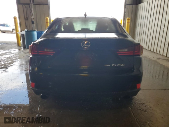 2015 Lexus IS 250 z VIN JTHCF1D27F5018955, wystawiony jako Copart lot #55792505 z przebiegiem 123 315 mil mil oraz Szkoda całkowita • Salvage title. Historia ofert i sprzedaży dostępna na DreamBid. Obrazek 6.