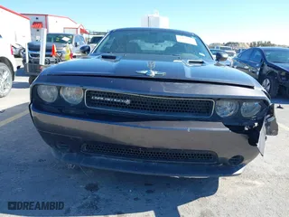 2013 Dodge Challenger Rallye Redline with VIN 2C3CDYAG8DH578929, listed as a IAAI auction lot 41479265 with 138,098 mi miles. Bid and sale history available at carsss.com. Image 6.