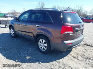 2012 Kia Sorento LX with VIN 5XYKTDA62CG272669, listed as a IAAI auction lot 41825371 with 159,937 mi miles. Bid and sale history available at carsss.com. Image 3.