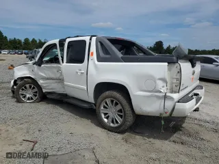 2008 Chevrolet Avalanche LT w/3LT with VIN 3GNEC12028G221064, listed as a Copart auction lot 70198884 with 150,159 mi miles and Salvage Title. Bid and sale history available at carsss.com. Image 2.