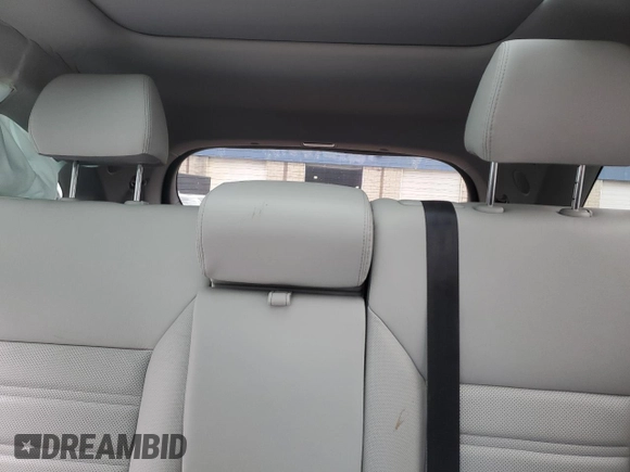 2019 Kia Sorento SX V6 with VIN 5XYPKDA59KG566097, listed as a Copart auction lot 85373814 with 68,593 mi miles and Clean Title. Bid and sale history available at carsss.com. Image 10.