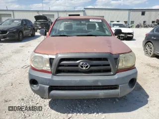 2007 Toyota Tacoma z VIN 5TENX22N17Z453222, wystawiony jako Copart lot #57513525 z przebiegiem 210 103 mil mil oraz Czysty tytuł • Clean title. Historia ofert i sprzedaży dostępna na DreamBid. Obrazek 5.