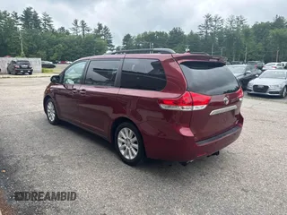 2013 Toyota Sienna XLE с VIN 5TDDK3DC3DS058382, выставлен на аукционе IAAI как лот 42521554 с пробегом 276 065 миль миль и . История ставок и продаж доступна на DreamBid. Изображение 3.