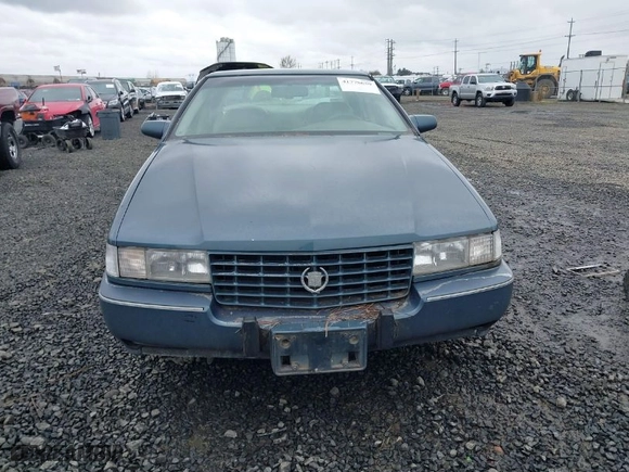 1993 Cadillac Seville Touring STS with VIN 1G6KY5290PU821230, listed as a IAAI auction lot 41778659 with NaN miles. Bid and sale history available at carsss.com. Image 12.