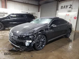 2020 Volkswagen Arteon SEL R-Line с VIN WVWSR7AN2LE013356, выставлен на аукционе Copart как лот 80405733 с пробегом 27 023 миль миль и . История ставок и продаж доступна на DreamBid. Изображение 1.