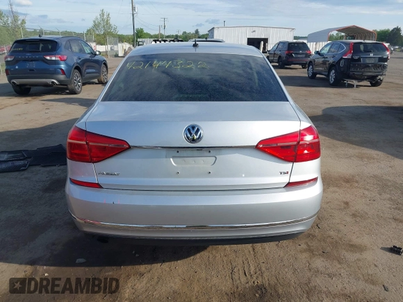 2016 Volkswagen Passat S with VIN 1VWAT7A39GC014305, listed as a IAAI auction lot 42144322 with 187,419 mi miles and . Bid and sale history available at DreamBid. Image 17.