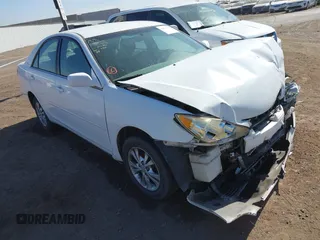 2006 Toyota Camry LE z VIN 4T1BF32K46U634951, wystawiony jako IAAI lot #41679560 z przebiegiem 213 573 mil mil oraz . Historia ofert i sprzedaży dostępna na DreamBid. Obrazek 1.