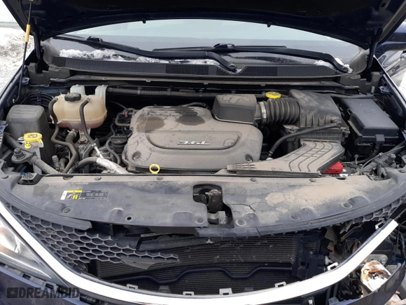 2018 Chrysler Pacifica Touring L Plus with VIN 2C4RC1EG5JR235107, listed as a Copart auction lot 89121465 with 115,663 mi miles and Salvage Title. Bid and sale history available at carsss.com. Image 12.