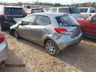 2012 Mazda 2 Sport with VIN JM1DE1KY8C0132164, listed as a IAAI auction lot 41101183 with Not Provided miles. Bid and sale history available at carsss.com. Image 3.