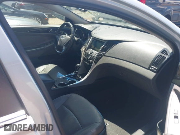 2012 Hyundai Sonata Limited with VIN 5NPEC4AC7CH427020, listed as a IAAI auction lot 39544014 with 114,008 mi miles and . Bid and sale history available at DreamBid. Image 5.