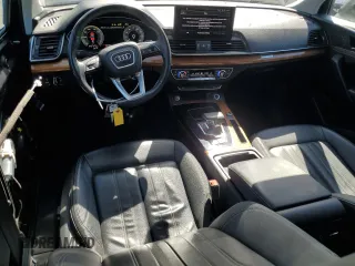 2021 Audi Q5 Premium with VIN WA1G2AFY0M2043639, listed as a Copart auction lot 60105855 with 63,458 mi miles and Salvage title. Bid and sale history available at DreamBid. Image 8.