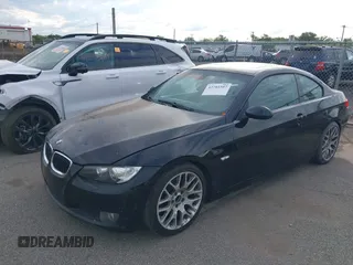 2007 BMW 3 Series 328i z VIN WBAWB33537PU87223, wystawiony jako IAAI lot #42781507 z przebiegiem 65 708 mil mil oraz . Historia ofert i sprzedaży dostępna na DreamBid. Obrazek 2.