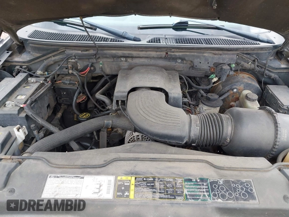 2002 Ford F-150 XLT with VIN 1FTRW08612KB42637, listed as a IAAI auction lot 42036615 with 178,548 mi miles. Bid and sale history available at carsss.com. Image 10.