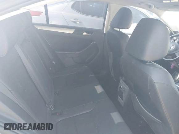 2012 Volkswagen Jetta Sedan SEL w/Sunroof with VIN 3VWLX7AJ6CM452624, listed as a IAAI auction lot 41685651 with 94,413 mi miles. Bid and sale history available at carsss.com. Image 8.