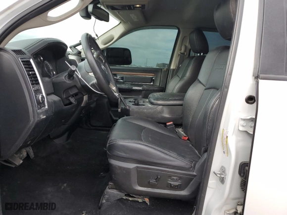 2018 Ram 2500 Laramie with VIN 3C6UR5FL6JG241944, listed as a Copart auction lot 48520365 with 177,395 mi miles and Salvage Title. Bid and sale history available at carsss.com. Image 7.