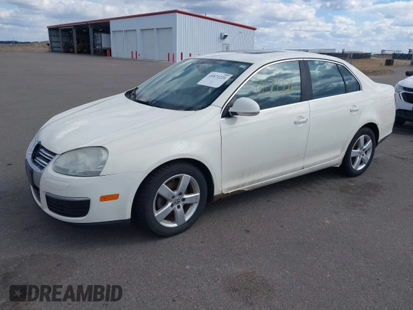2008 Volkswagen Jetta Sedan SE with VIN 3VWRM71K28M154879, listed as a IAAI auction lot 41871221 with 163,932 mi miles. Bid and sale history available at carsss.com. Image 2.