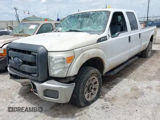 2014 Ford F-250 XL z VIN 1FT7W2B65EEB76210, wystawiony jako IAAI lot #42494326 z przebiegiem Nie podano mil oraz . Historia ofert i sprzedaży dostępna na DreamBid. Obrazek 18.