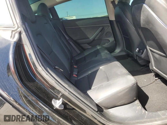 2023 Tesla Model 3 z VIN 5YJ3E1EA0PF619151, wystawiony jako Copart lot #72645774 z przebiegiem 17 725 mil mil oraz Szkoda całkowita • Salvage title. Historia ofert i sprzedaży dostępna na DreamBid. Obrazek 11.
