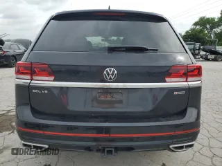 2022 Volkswagen Atlas SEL Premium R-Line with VIN 1V2FR2CA7NC518322, listed as a Copart auction lot 57671035 with 61,653 mi miles and Clean title. Bid and sale history available at DreamBid. Image 6.