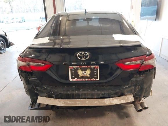 2021 Toyota Camry SE Nightshade with VIN 4T1G11AK8MU477688, listed as a IAAI auction lot 41289412 with 63,746 mi miles. Bid and sale history available at carsss.com. Image 16.