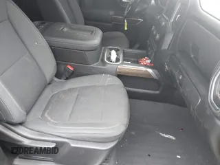 2019 Chevrolet Silverado 1500 RST with VIN 1GCUYEED5KZ216511, listed as a IAAI auction lot 42020392 with 70,798 mi miles and . Bid and sale history available at DreamBid. Image 5.