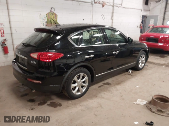 2008 Infiniti EX Journey with VIN JNKAJ09F58M353958, listed as a IAAI auction lot 42118068 with 93,296 mi miles and . Bid and sale history available at DreamBid. Image 4.