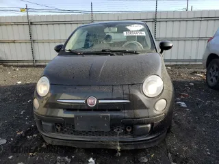 2013 FIAT 500 Pop z VIN 3C3CFFAR7DT575348, wystawiony jako Copart lot #83894414 z przebiegiem 75 774 mil mil oraz Czysty tytuł • Clean title. Historia ofert i sprzedaży dostępna na DreamBid. Obrazek 5.