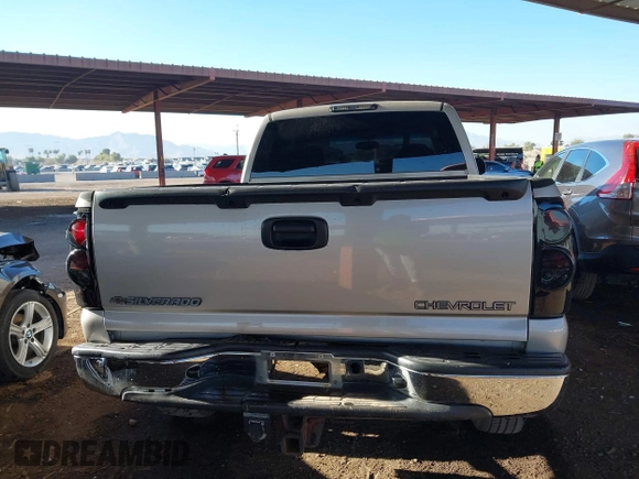 2004 Chevrolet Silverado 1500 with VIN 1GCEK19T14E190953, listed as a IAAI auction lot 41291606 with 109,762 mi miles and . Bid and sale history available at DreamBid. Image 17.